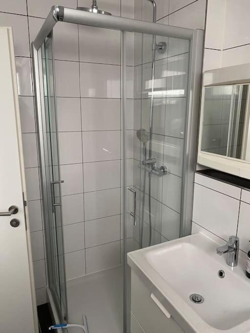 Schoenes Apartment In Muenchen Zewnętrze zdjęcie